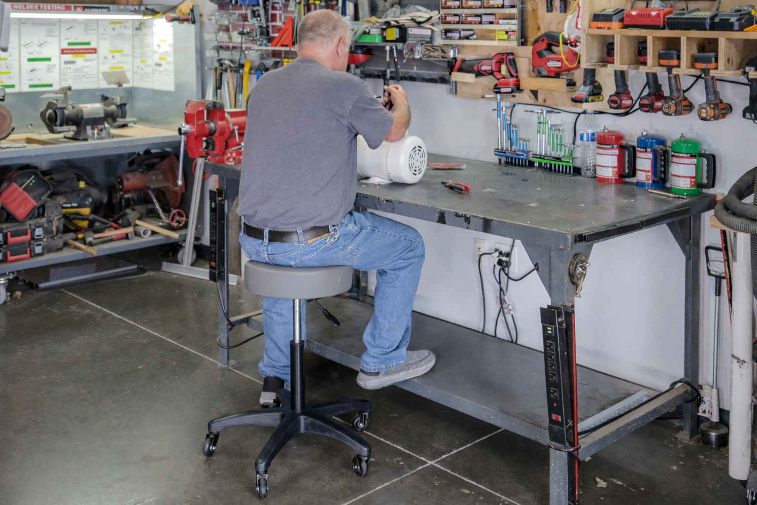 Heavy Duty Multipurpose Rolling Mechanic's Seat